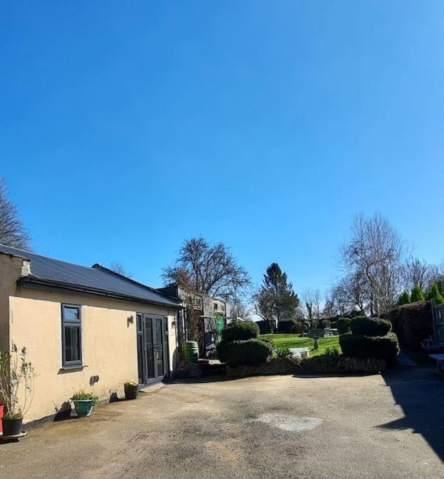 Sycamore Lodge Kent With Ev Zappi Type 2, Swimming Pool For A Fee Sellindge Exteriér fotografie